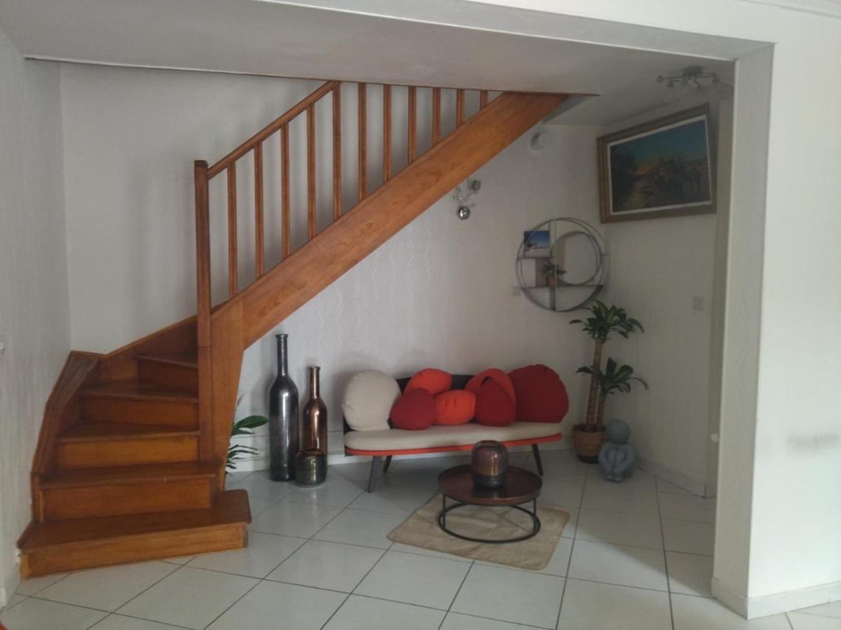 Apartamento Chambre Moon Ray Proche Paris Stains Exterior foto